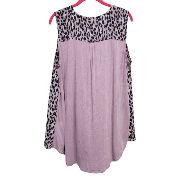 Maternity Size XXL Blouse Sleeveless Maurice's Purple Button Up Leopard Print 2X - Picture 3 of 11